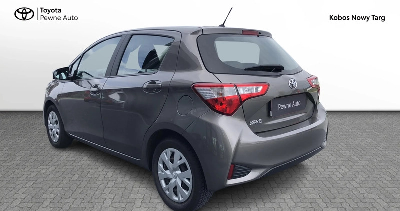 Toyota Yaris cena 62900 przebieg: 101950, rok produkcji 2020 z Głogów małe 211